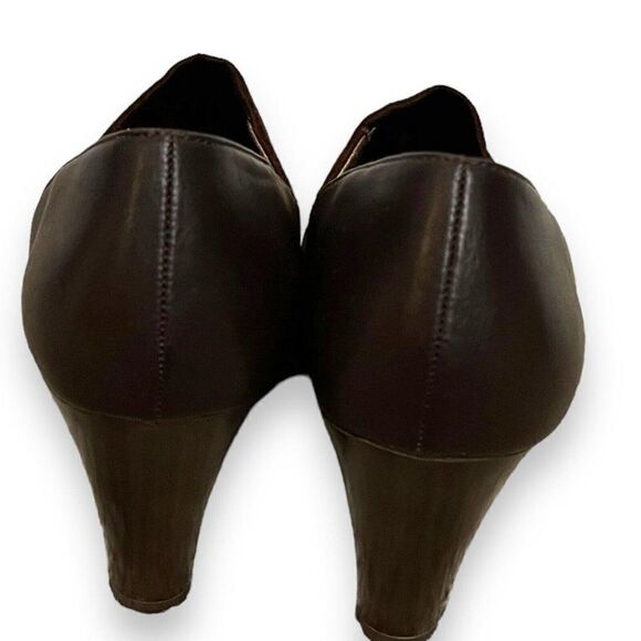 Aerosoles Faux Suede Leather Congress Pumps Womens 9 Brown Career Comfort Modest - Picture 8 of 12